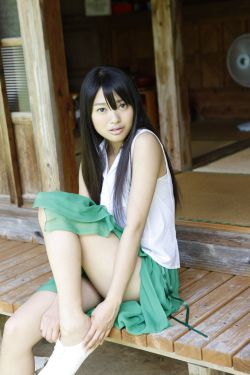 村里医生有点大